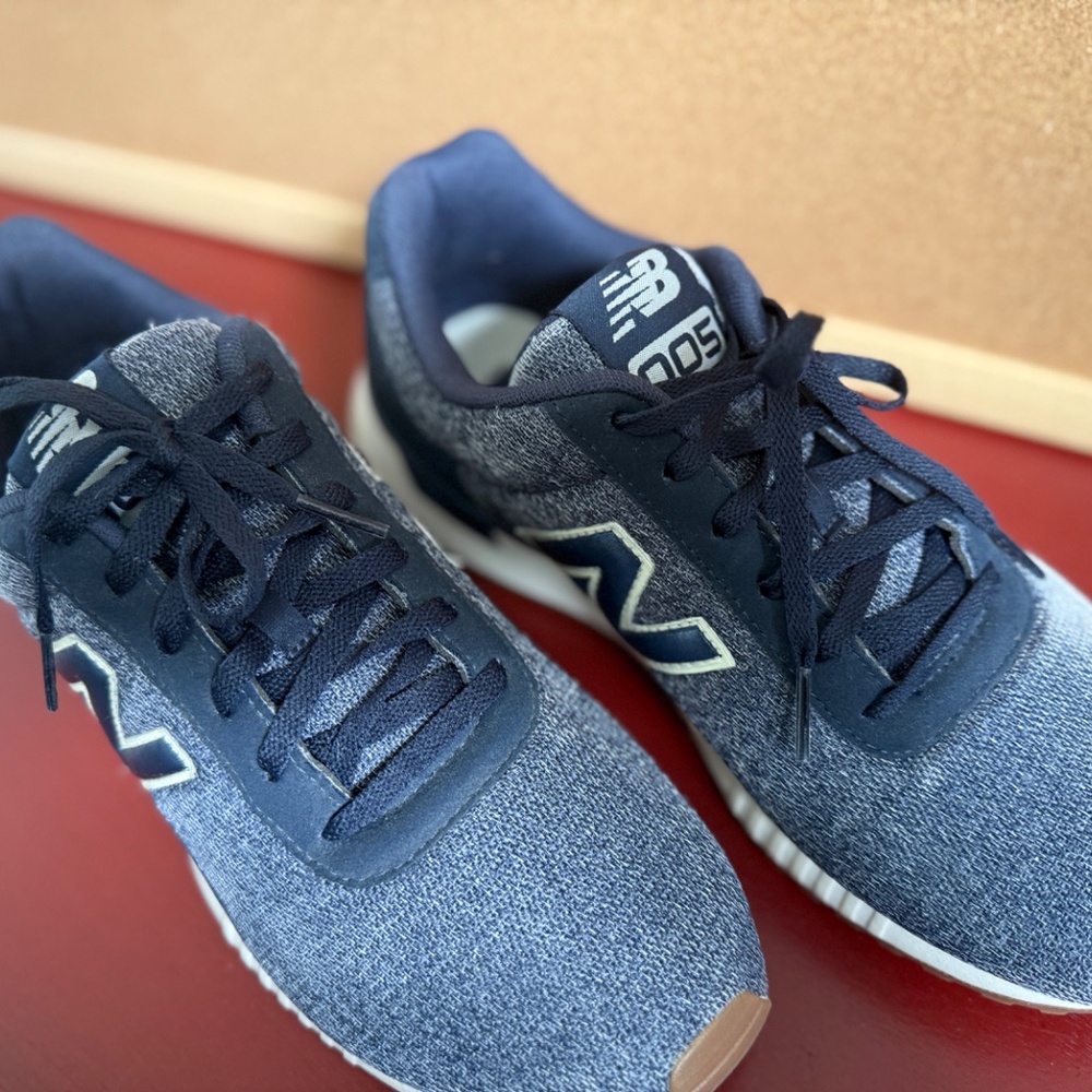 New Balance 005 Woman’s Sneakers - Picture 4 of 4